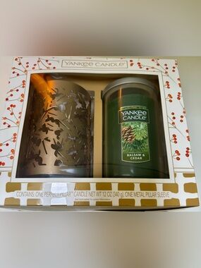 Yankee Candle Balsam & Cedar Green Pillar Candle Gift Set rare unfindable NIB